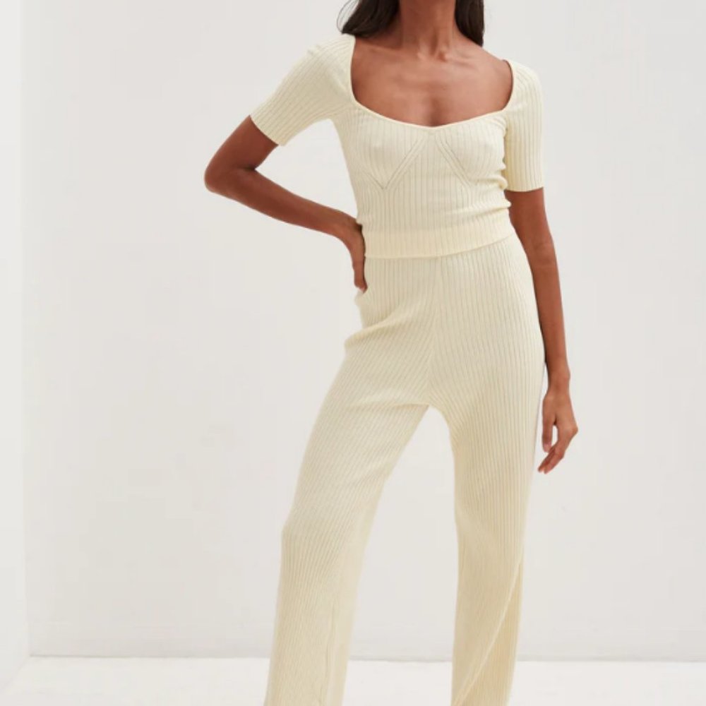 4th & Reckless Aubrey Knitted Crop Top Cream - Picture 2 of 7